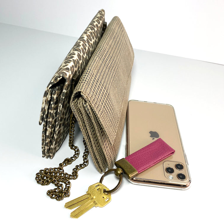 Clary Wallets with iPhone